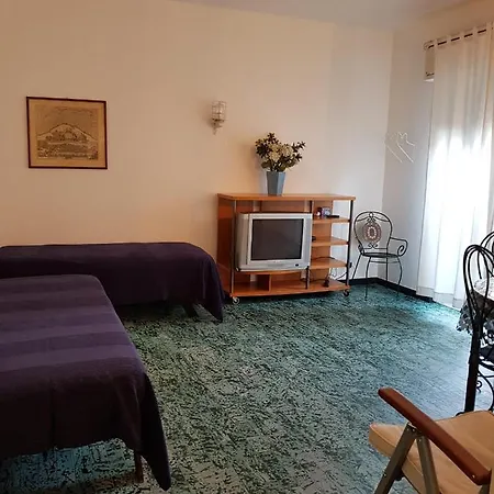 A Due Passi Dal Mare Con Giardino 公寓