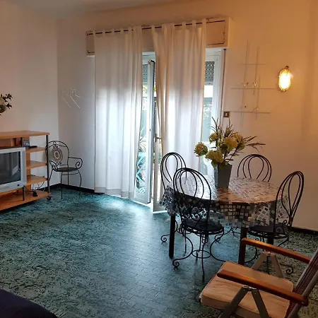 A Due Passi Dal Mare Con Giardino * ألبيسولا مارينا